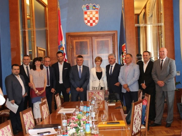 Vlada HNŽ-a nastavlja surađivati sa Zadrom 