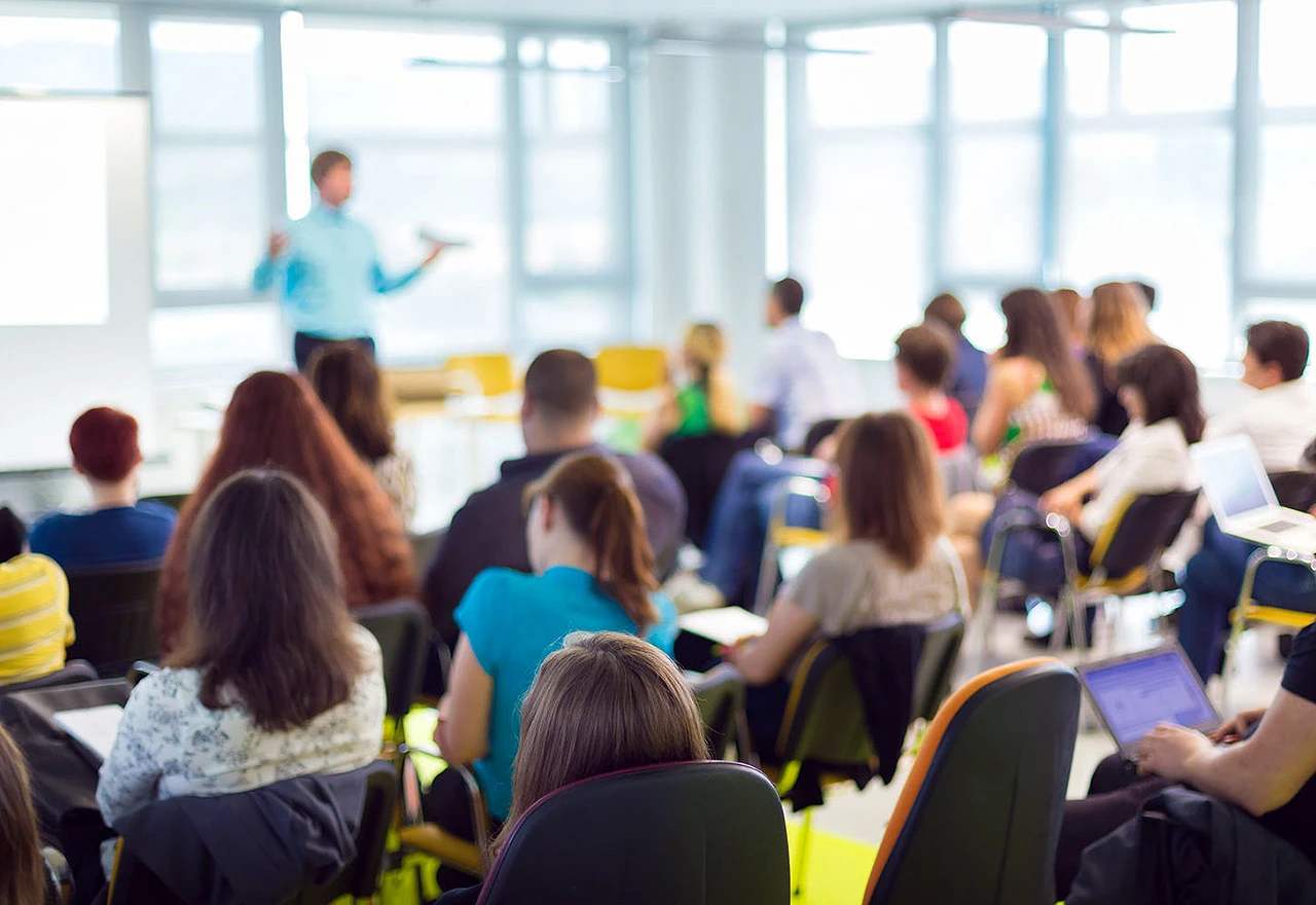 Sportsko - edukativno druženje učenika iz HNŽ-a i ZDŽ-a