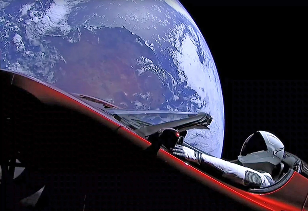 SpaceX odgađa turističke letove oko Mjeseca