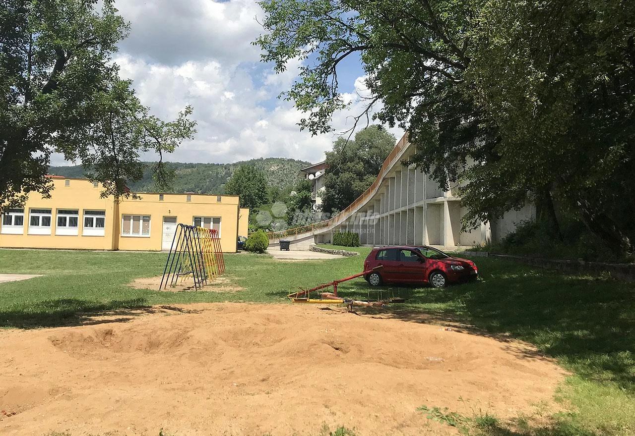 Širokobriješki vrtić dobio novi inventar - automobil