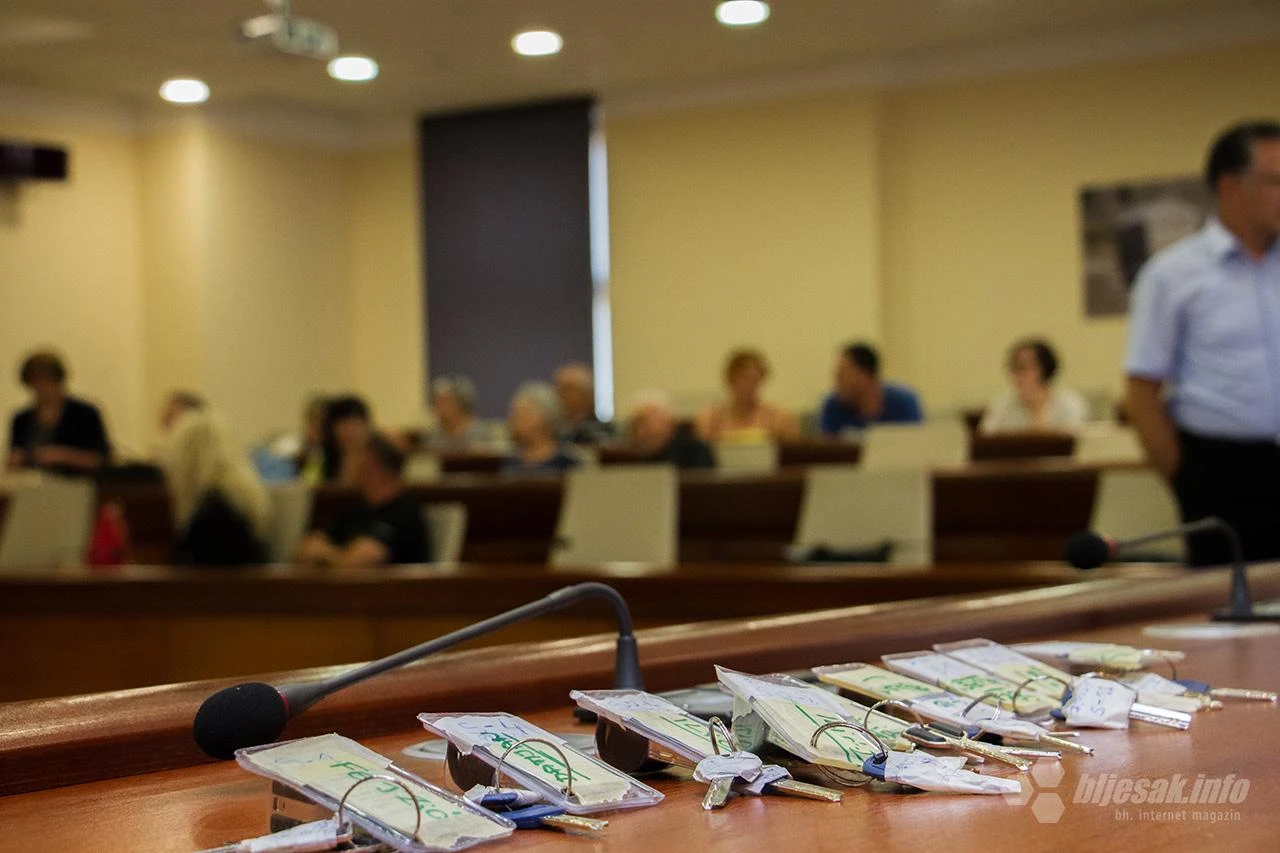 VIDEO | Žestoka rasprava: Ljubo Bešlić dobio rok od 48 sati