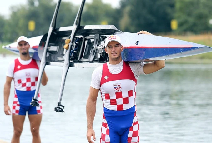 Trijumf braće Sinković u Beogradu
