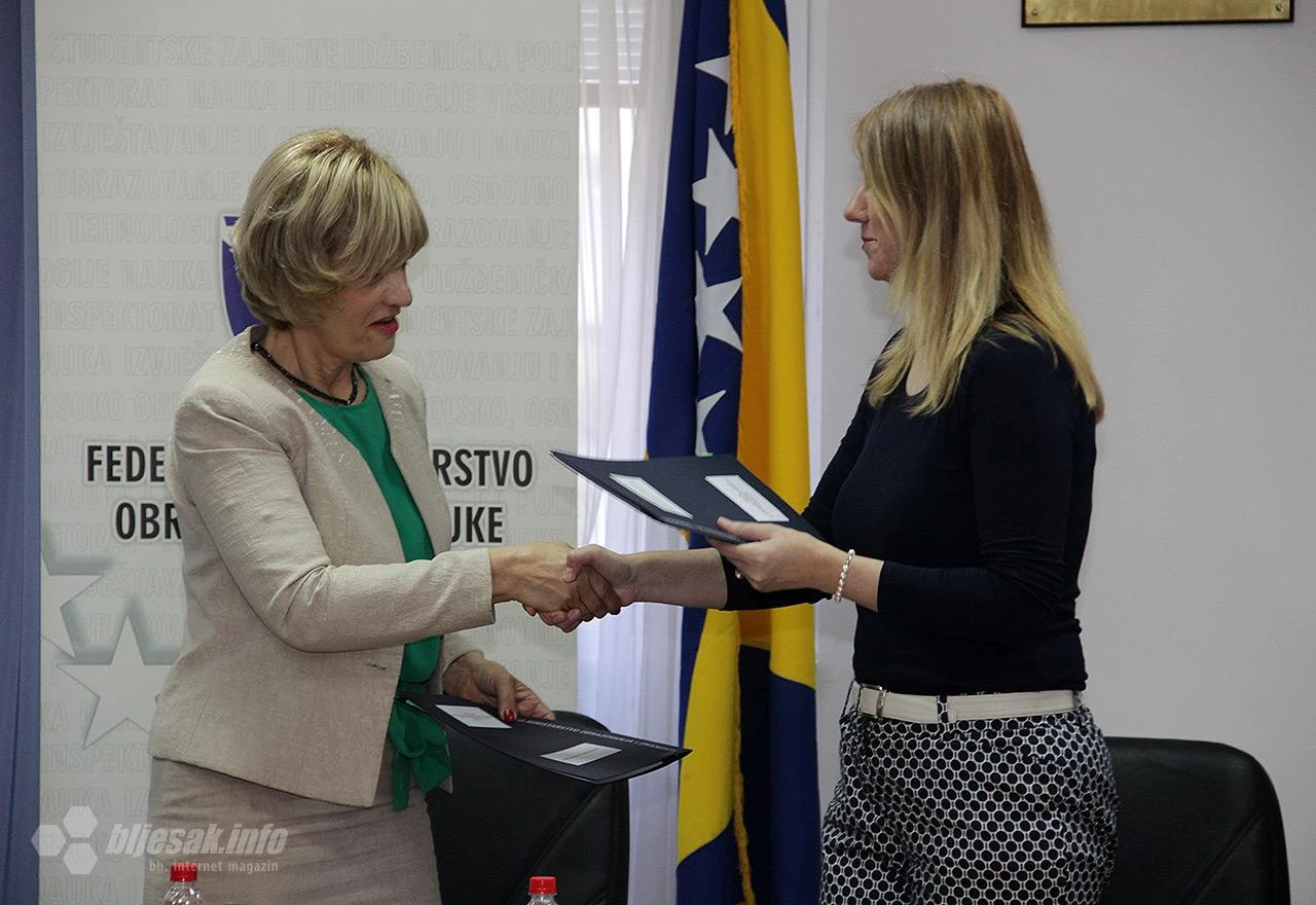 Potpisani ugovori za financiranje projekata u oblasti znanosti u FBIH