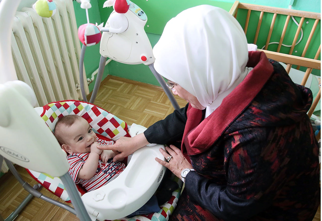 Emine Erdogan u pratnji Sebije Izetbegović otvorila Kliniku za hematologiju