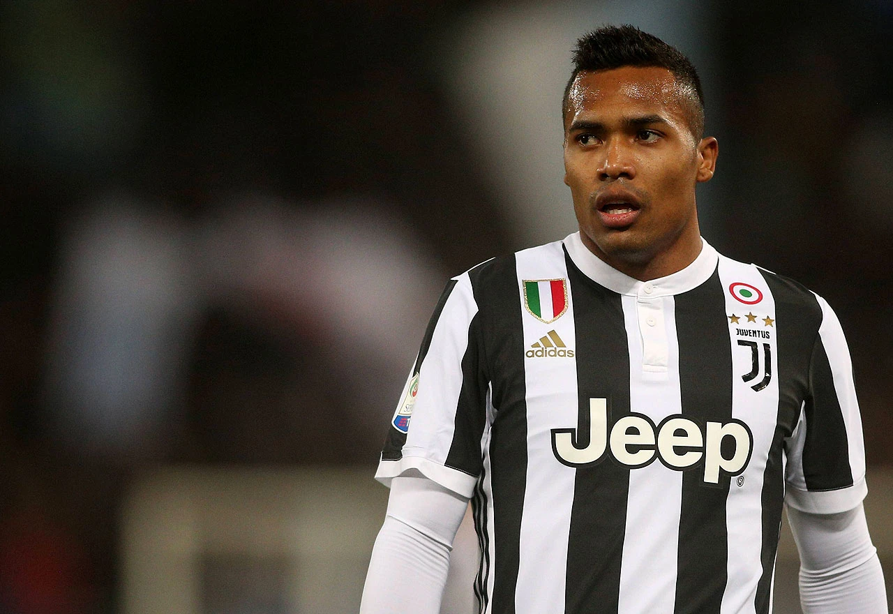 Alex Sandro za 50 milijuna eura u Manchester United