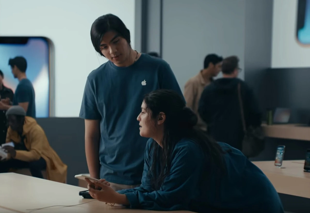 Nadogradi na Galaxy: Samsung ponovno ismijava Apple