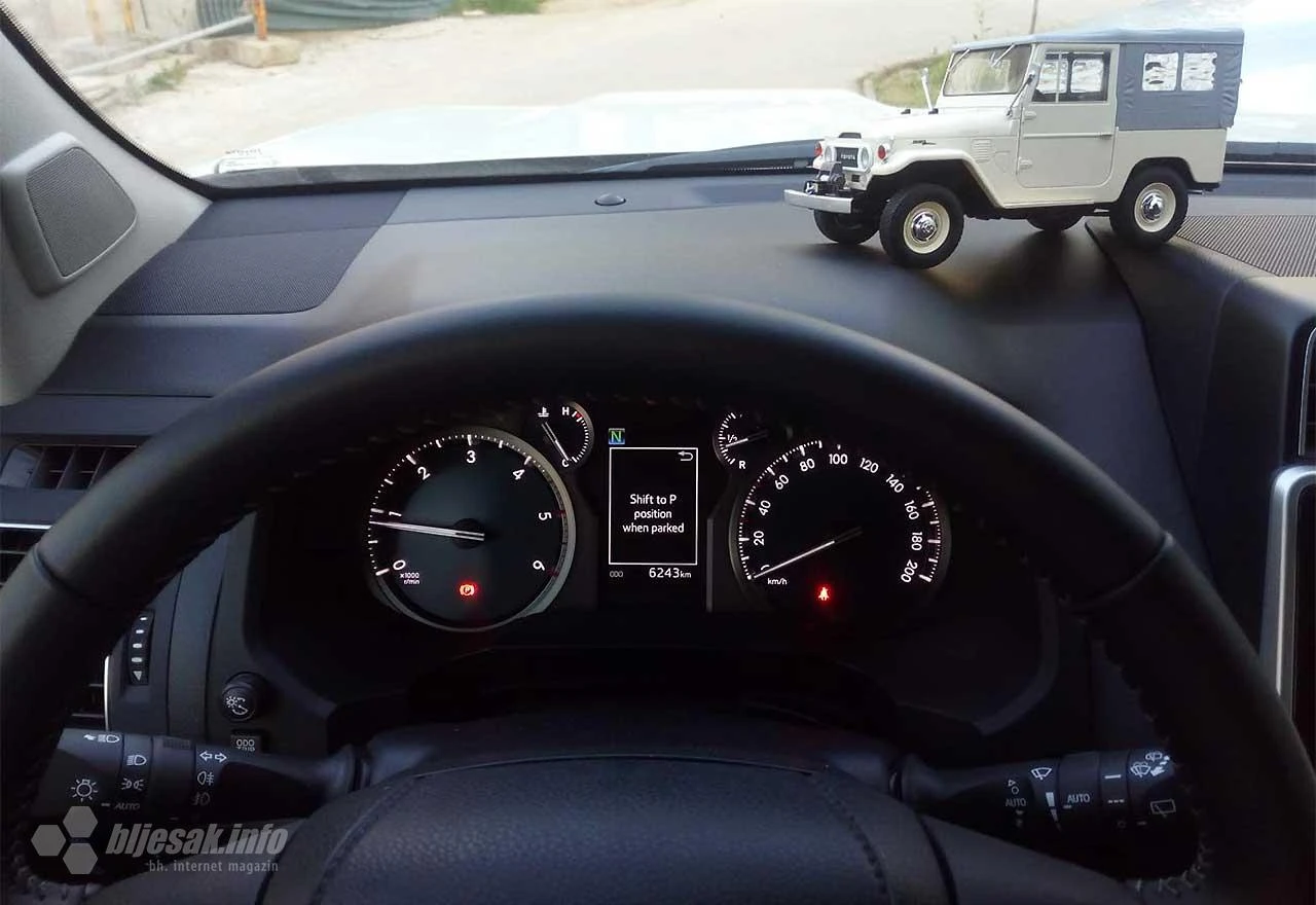 Toyota Land Cruiser 2.8 D-4D Executive: Inženjer 'iz onog sistema'