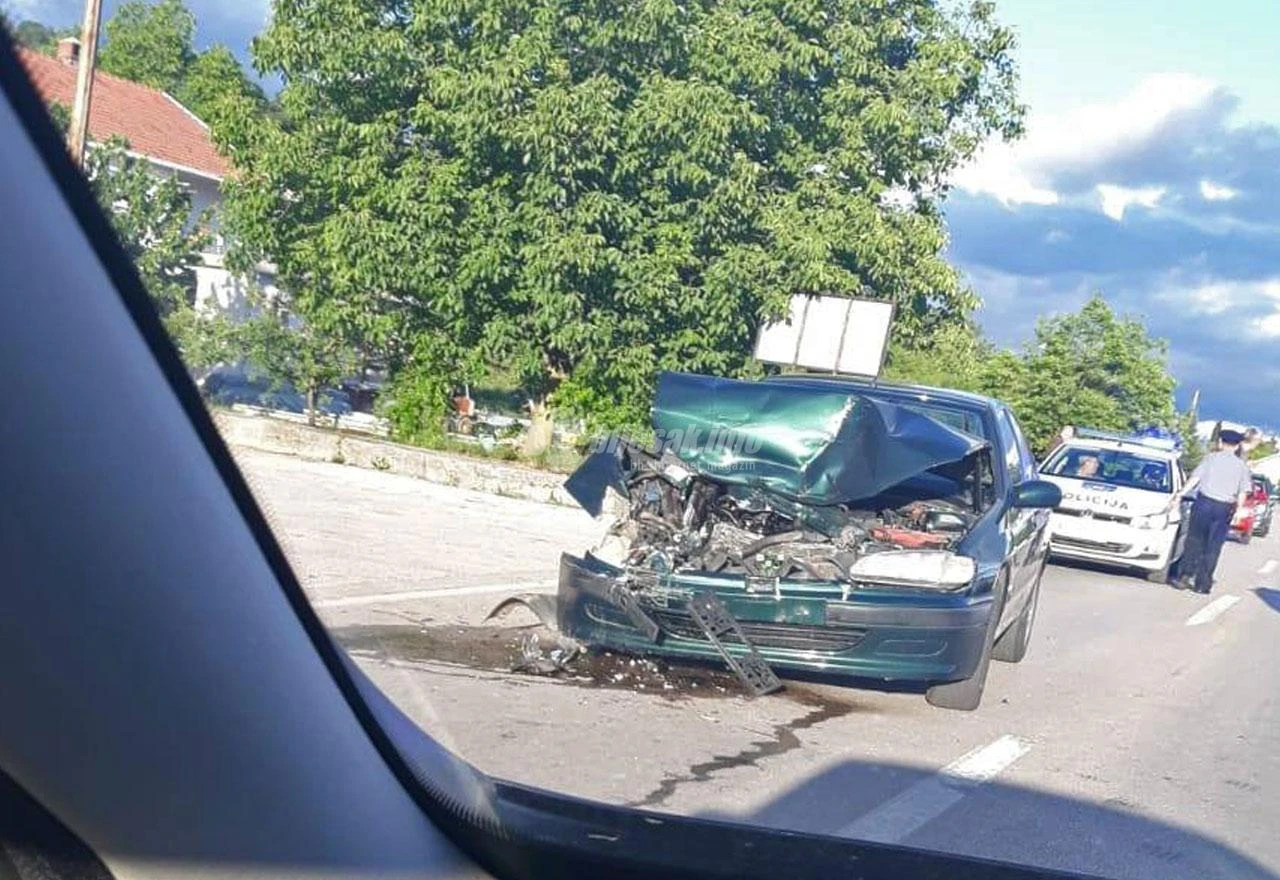 Široki Brijeg: U težem sudaru ozlijeđena jedna osoba