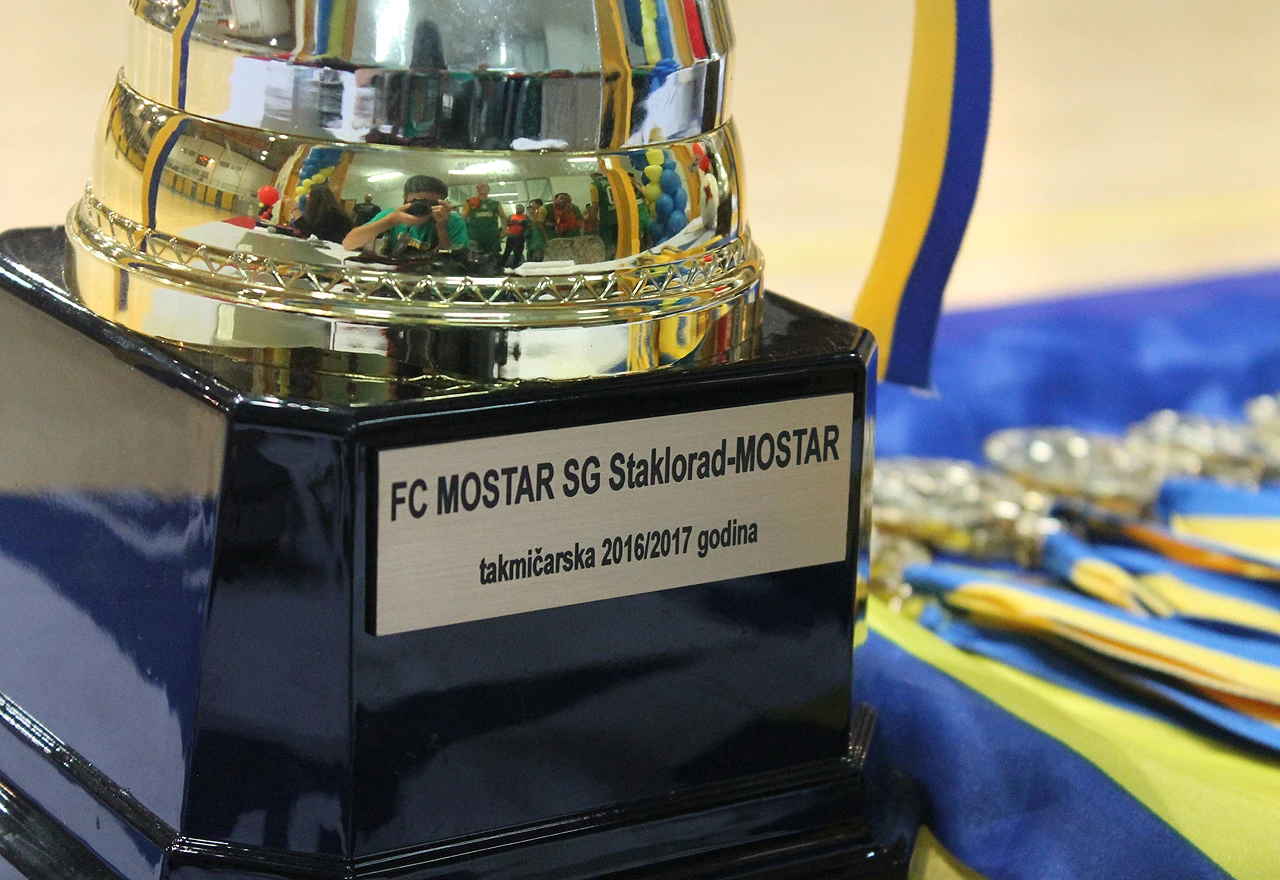 Mostar SG Staklorad: Stavljena točka na sezonu; od ljeta u nove radne pobjede