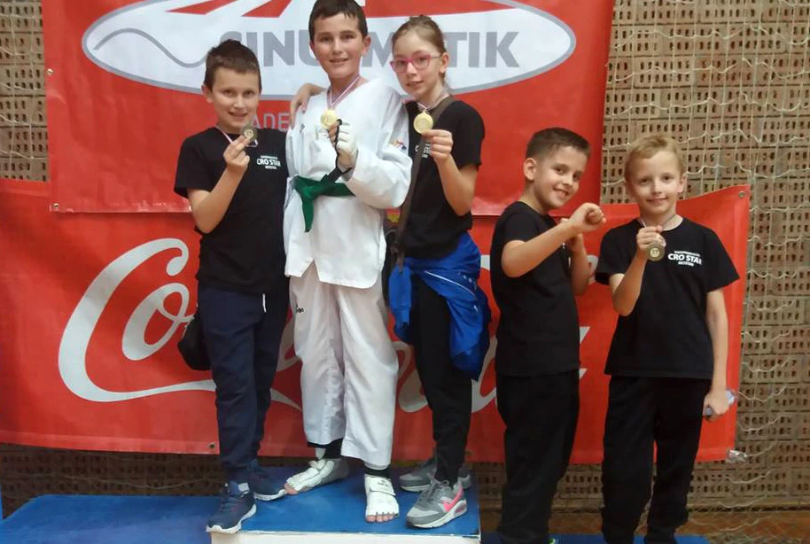 Cro Star: Devet medalja na dva turnira