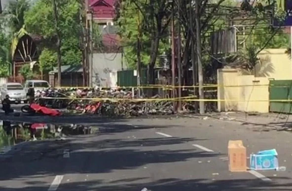 Indonezija: Eksplodirale bombe u trima crkvama, najmanje devet poginulih