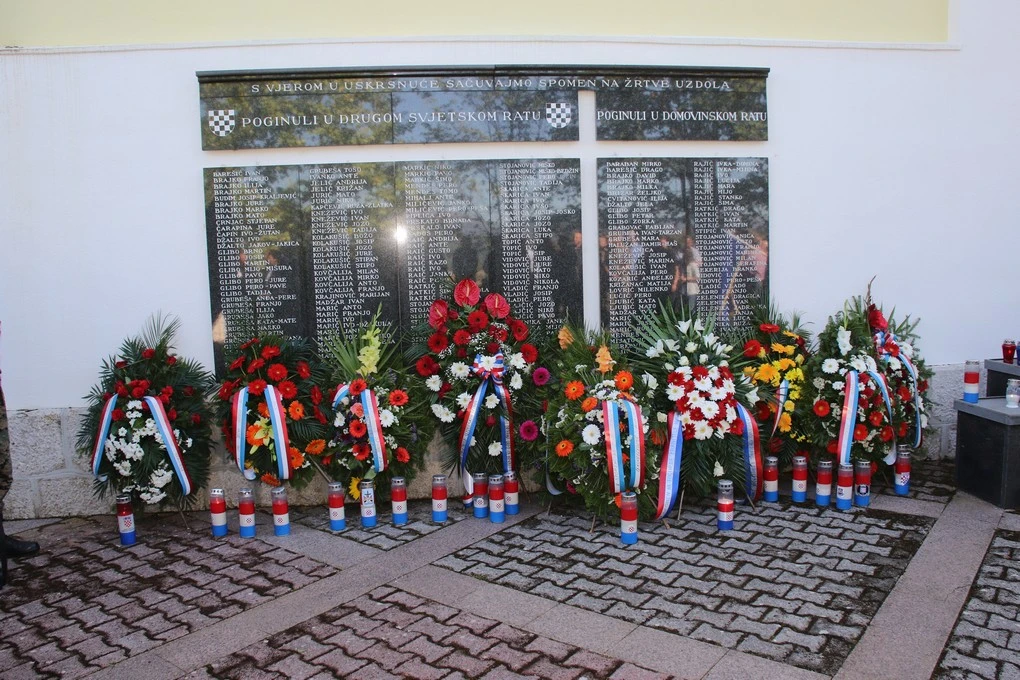 Buza: Sestra zapaljena u Uzdolu