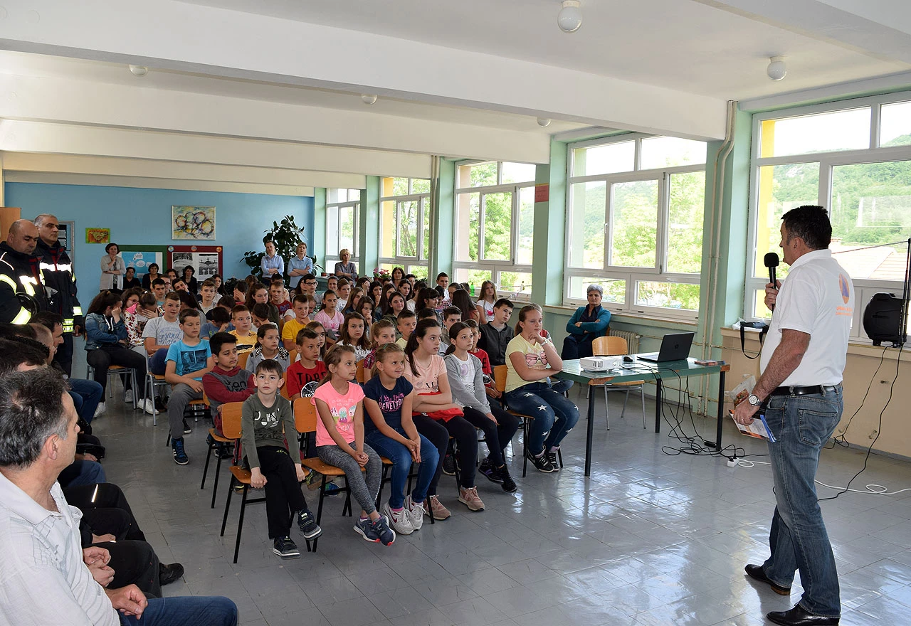 Posušje: Učenici vježbali evakuaciju u slučaju nesreće
