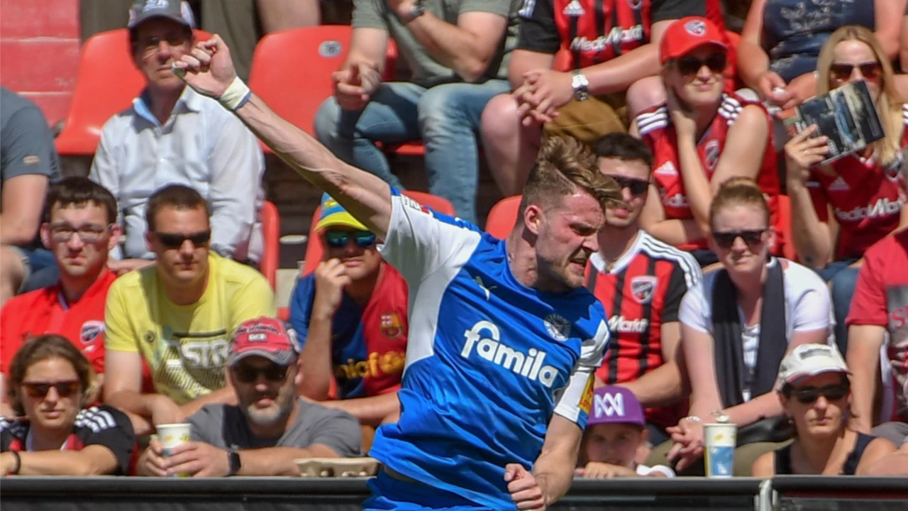 Ako prođu relegaciju, dolaze u Bundesligu bez trenera i stadiona!