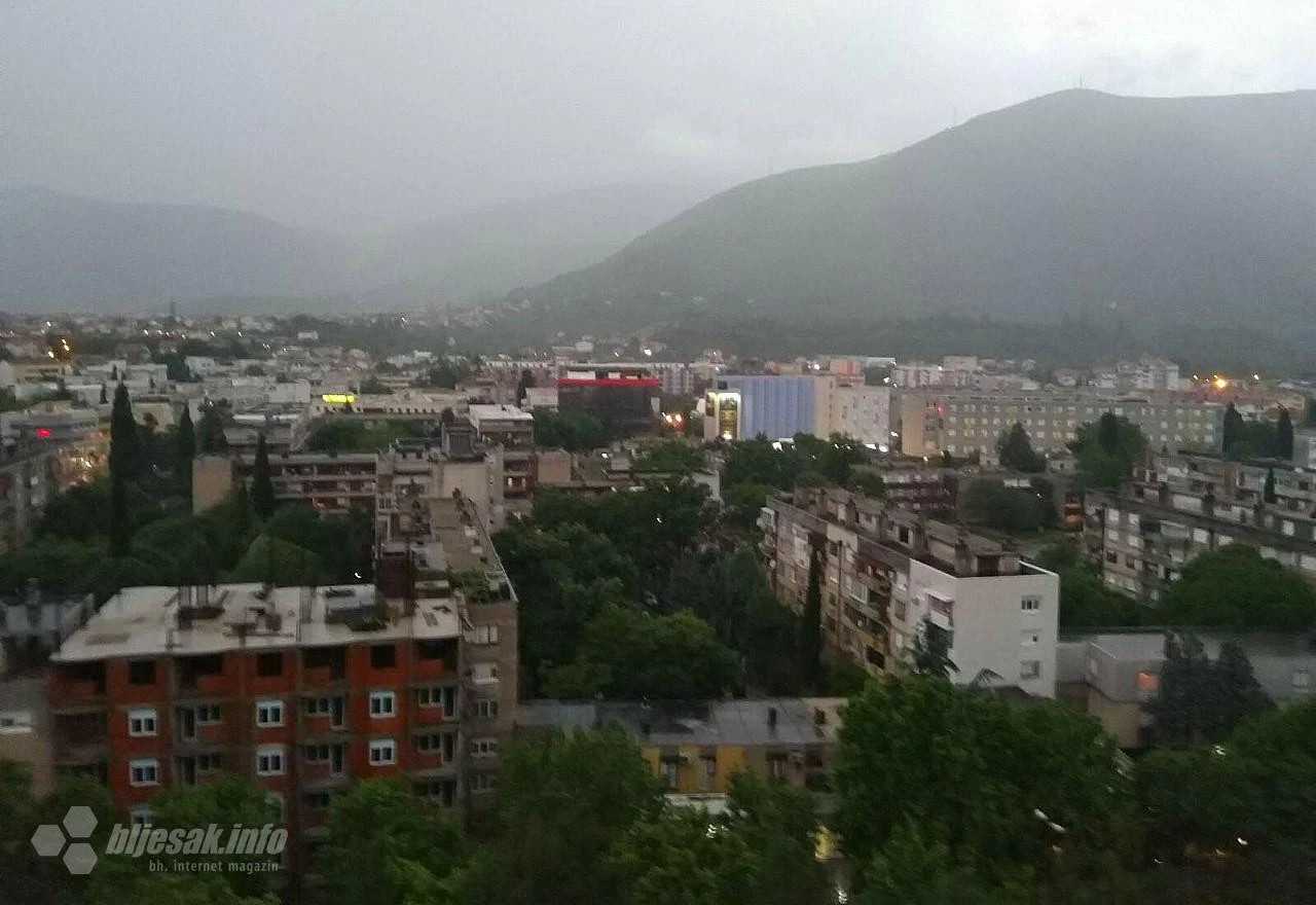 Grmljavinsko nevrijeme pogodilo Hercegovinu