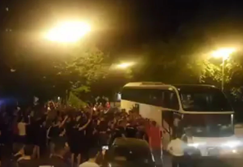 VIDEO | Nogometašima Zrinjskog priređen veličanstven doček