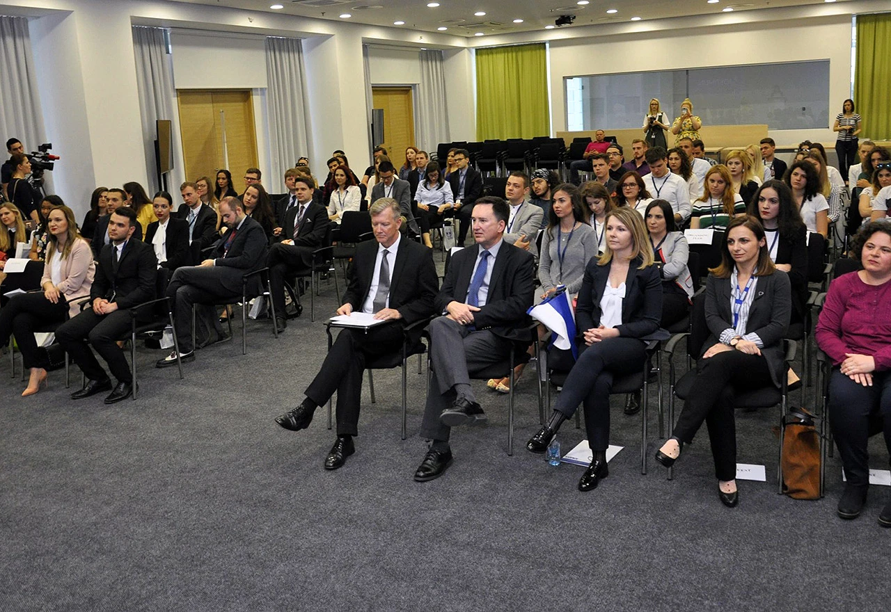Mostar: Veleposlanik Berton otvorio MOSTIMUN 2018.