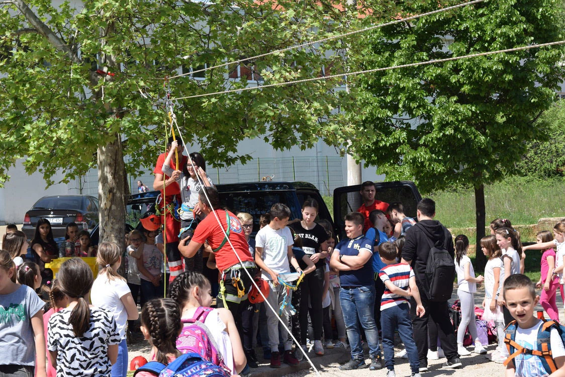 Vatrogasci i GSS održali pokazne vježbe u Grudama