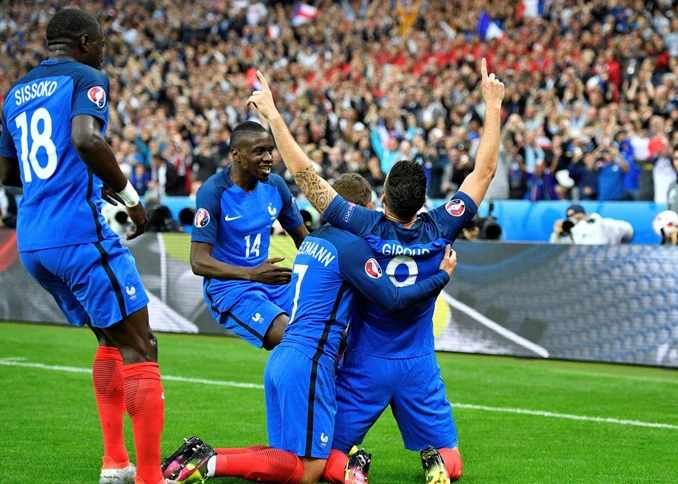 Giroud i Morata odveli Chelsea u finale FA Kupa
