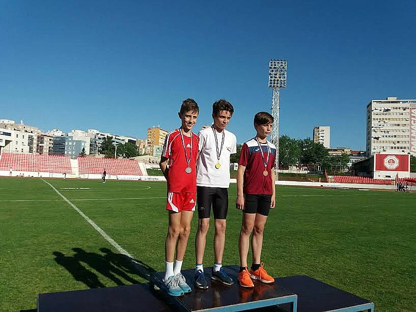 Atletičari Zrinjskog uspješni na Uskršnjem mitingu u Splitu