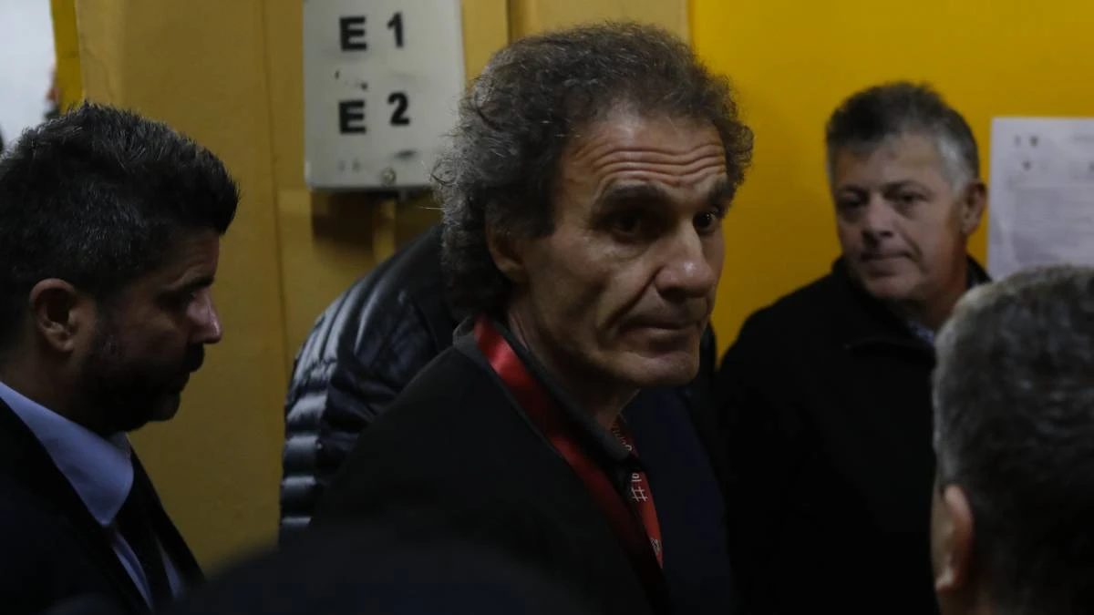 Legenda: Messi treba prestati igrati za Barcelonu i posvetiti se pripremi za SP
