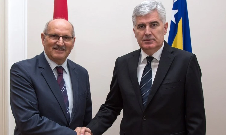  Čović - Del Vechio: Potrebno provesti odluku Ljubić