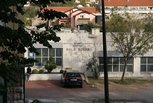 Ciklus nagrađivanih predstava na sceni Hrvatskog narodnog kazališta u Mostaru