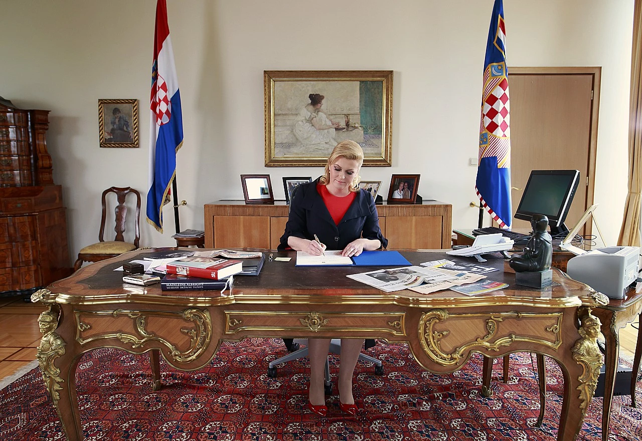 Grabar Kitarović traži "izvanredne mjere" zbog iseljavanja