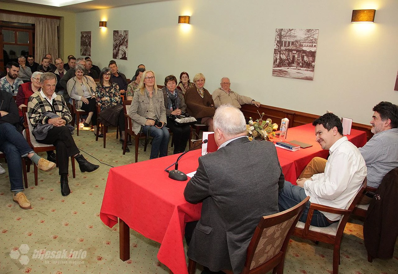 U Mostaru se razgovaralo o knjigama Ivana Šarčevića