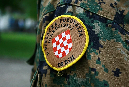 Vojnici OS BIH masovno razdužuju uniforme i odlaze iz službe