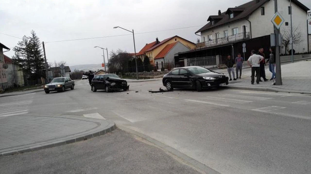 Novi sudar na duvanjskoj raskrsnici smrti