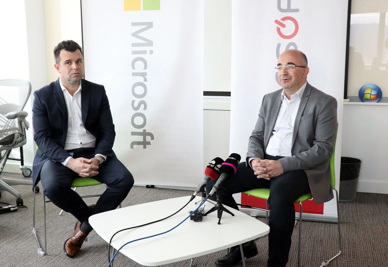 Konferencija Microsoft NetWork 8 pod sloganom 'Make IT cloud''