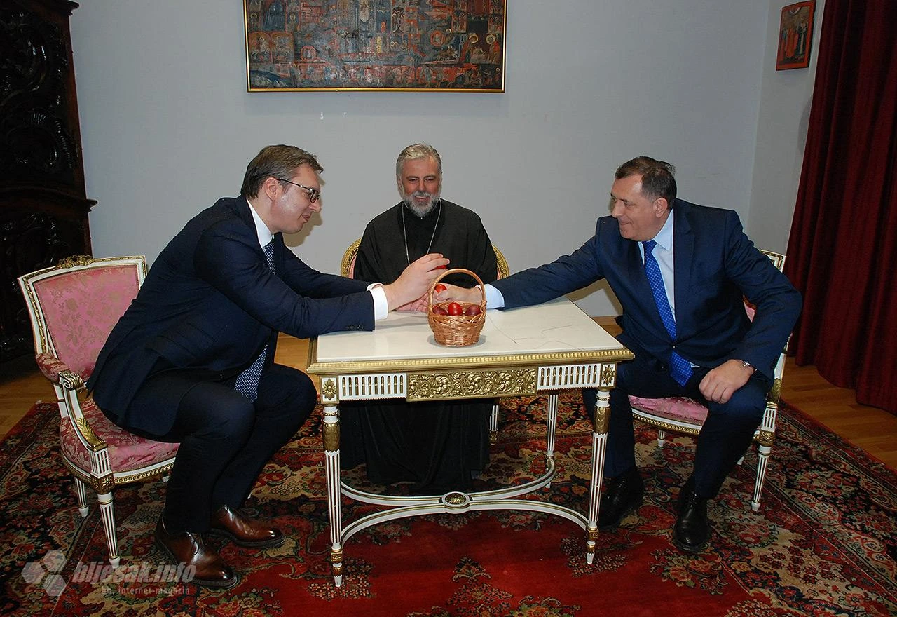 Vladika, Vučić i Dodik: Čije je jaje tvrđe?