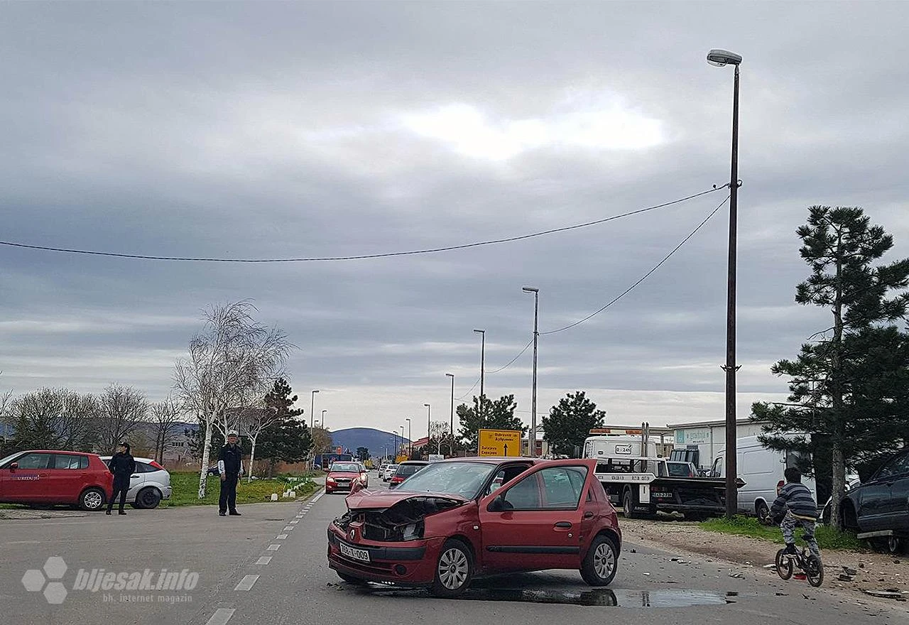 Mostar: Sudar na ulasku u grad 