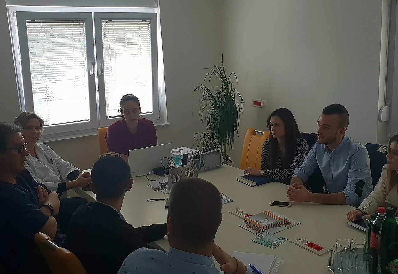 Studenti prave marketing projekt za Polikliniku Arbor Vitae Dr. Sarić.