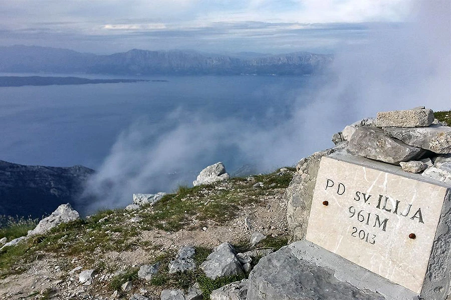 U susret proljeću: Prijavite se za izlet na vrh Sv. Ilija na Pelješcu