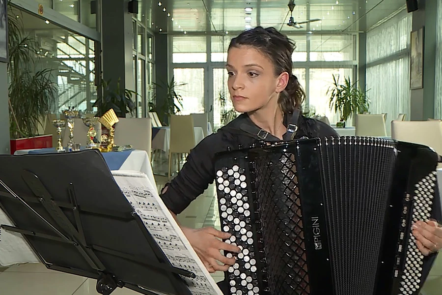 Upoznajte Ljubinku Kulišić: Harmonikašicu koja se natječe za člana Predsjedništva BiH