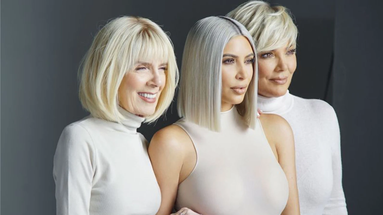 Kim Kardashian s majkom i bakom: Tri generacije dobrodržećih žena