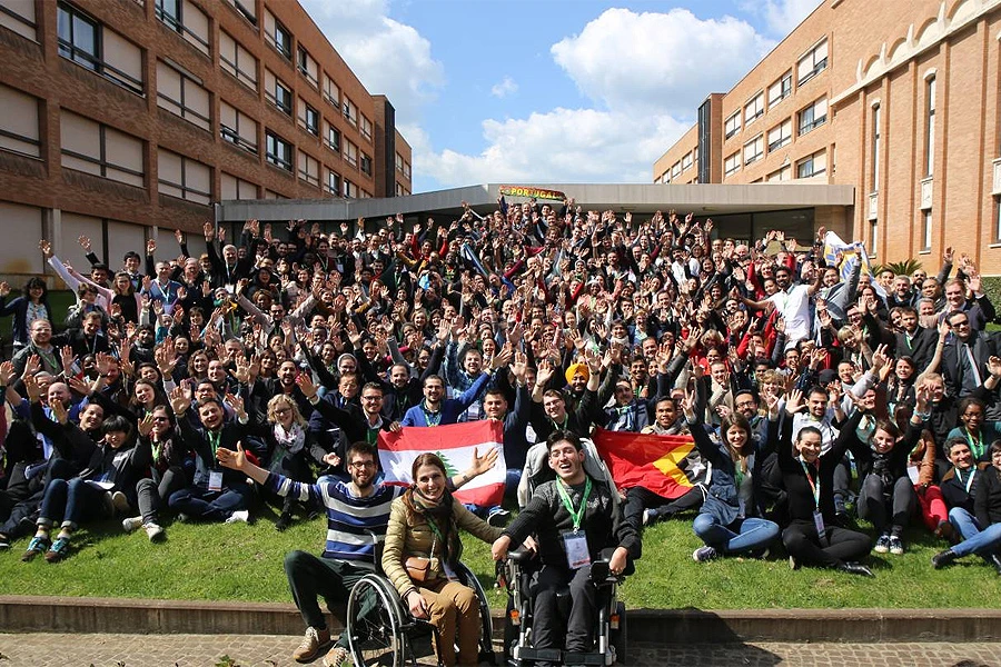 Mladi katolici poručili papi da žele Crkvu koja manje moralizira