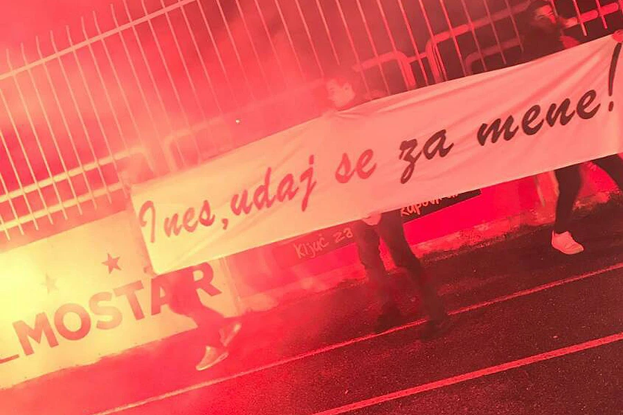 Mostar: Zaprosio je na stadionu pod bengalkama
