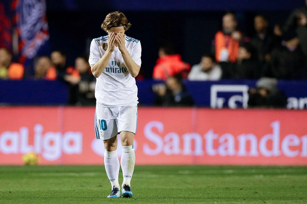 Luka Modrić opet ozlijeđen