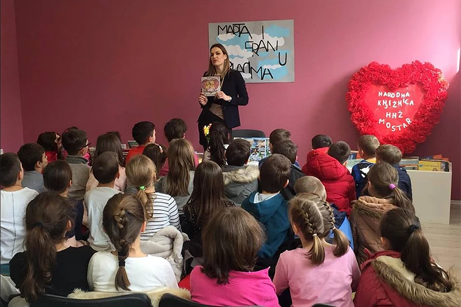 ''Marta i Fran u oblacima'' povodom Dana hrvatskog jezika