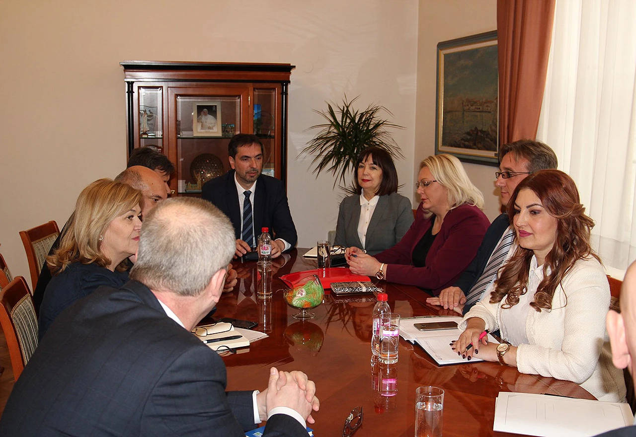 Federacija bez vlasti?! Nema dogovora kod Čavare