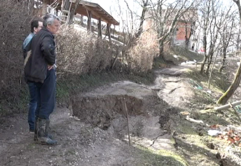 Obilne kiše aktivirale klizišta u BiH: Ugrožene kuće na više lokacija