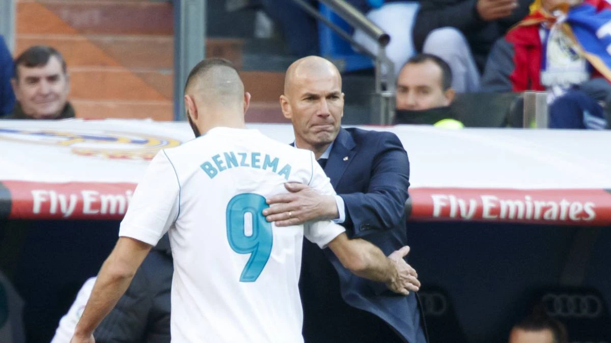 Zidane brani Benzemu: Oni koji vole nogomet, moraju voljeti i njega