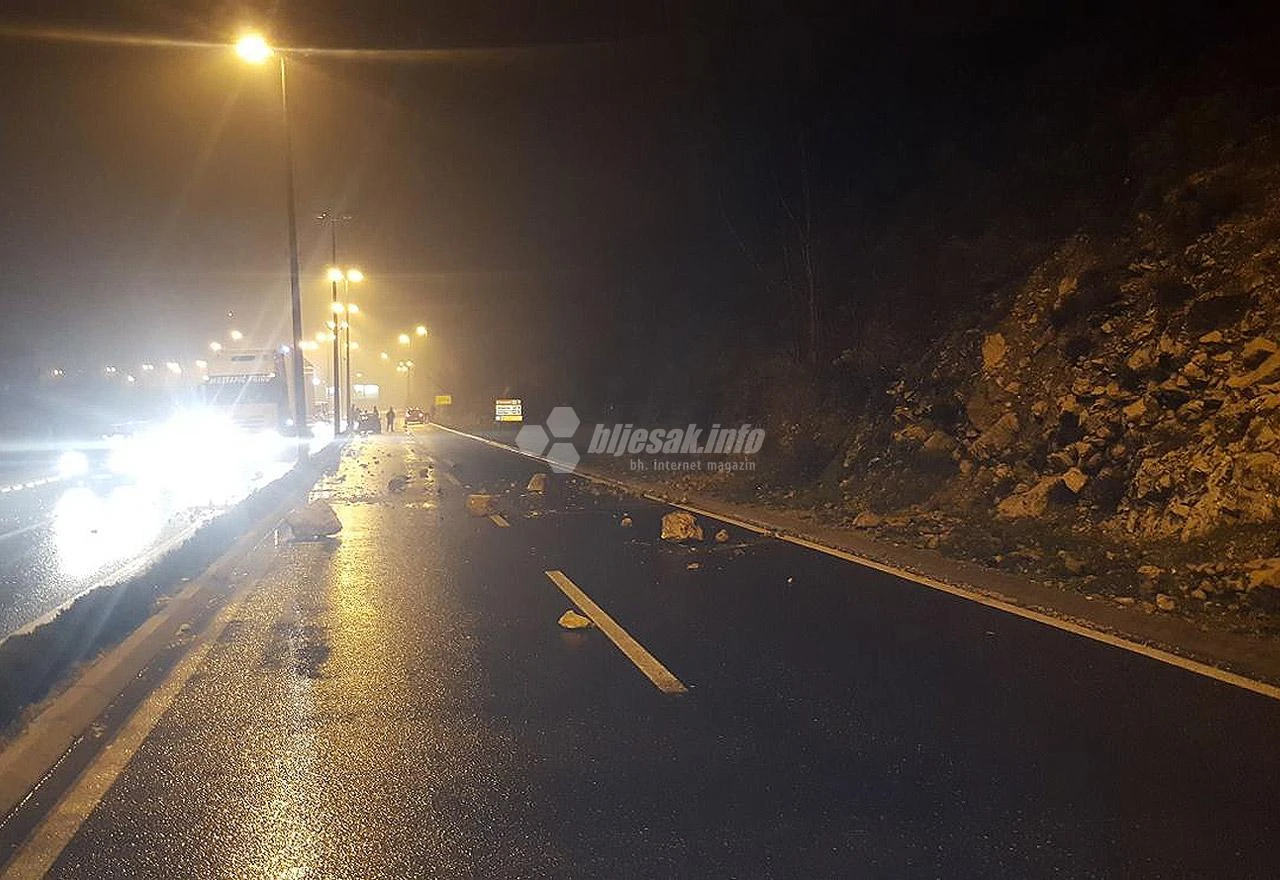 Vozači, oprez: Ceste su mokre, urušavaju se zidovi