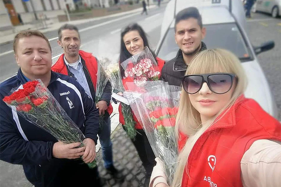 Zajedno za naš grad: Karanfili Mostarkama povodom rođendana