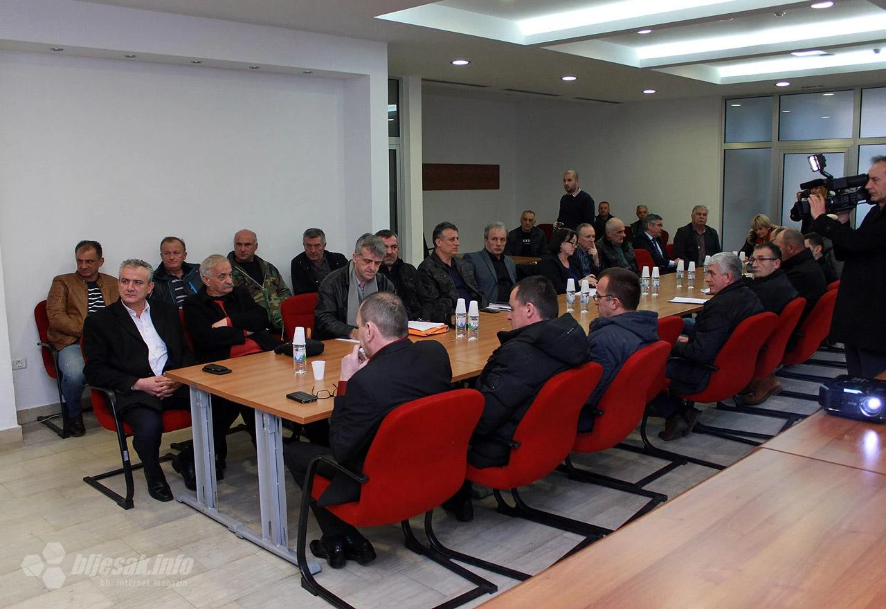 Bukvarević i Begić u Širokom Brijegu: Rješenje je dijalog, a ne ulica