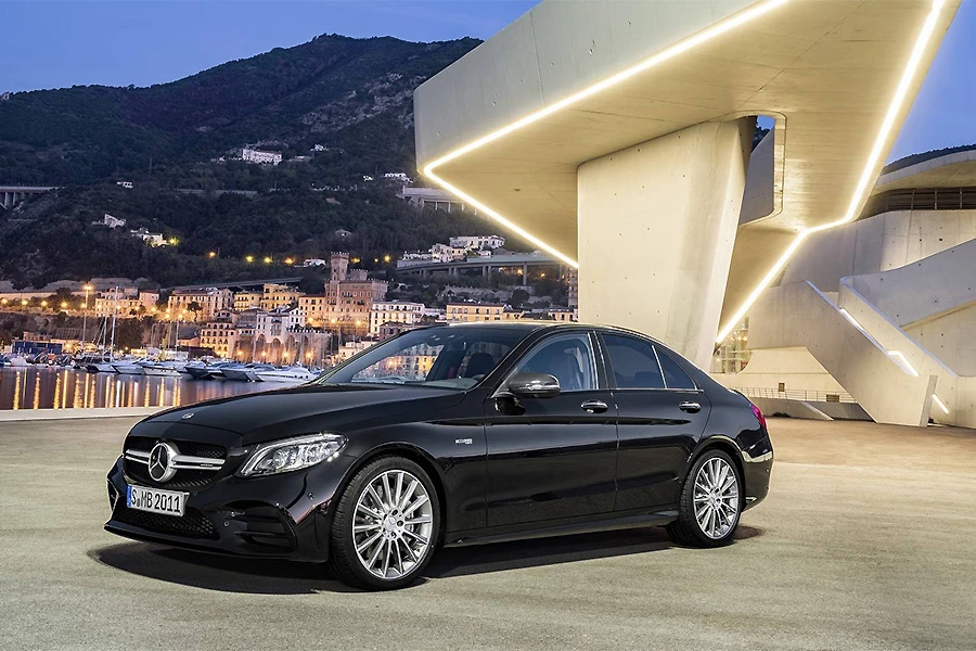 Mercedes predstavlja osvježenu C-klasu