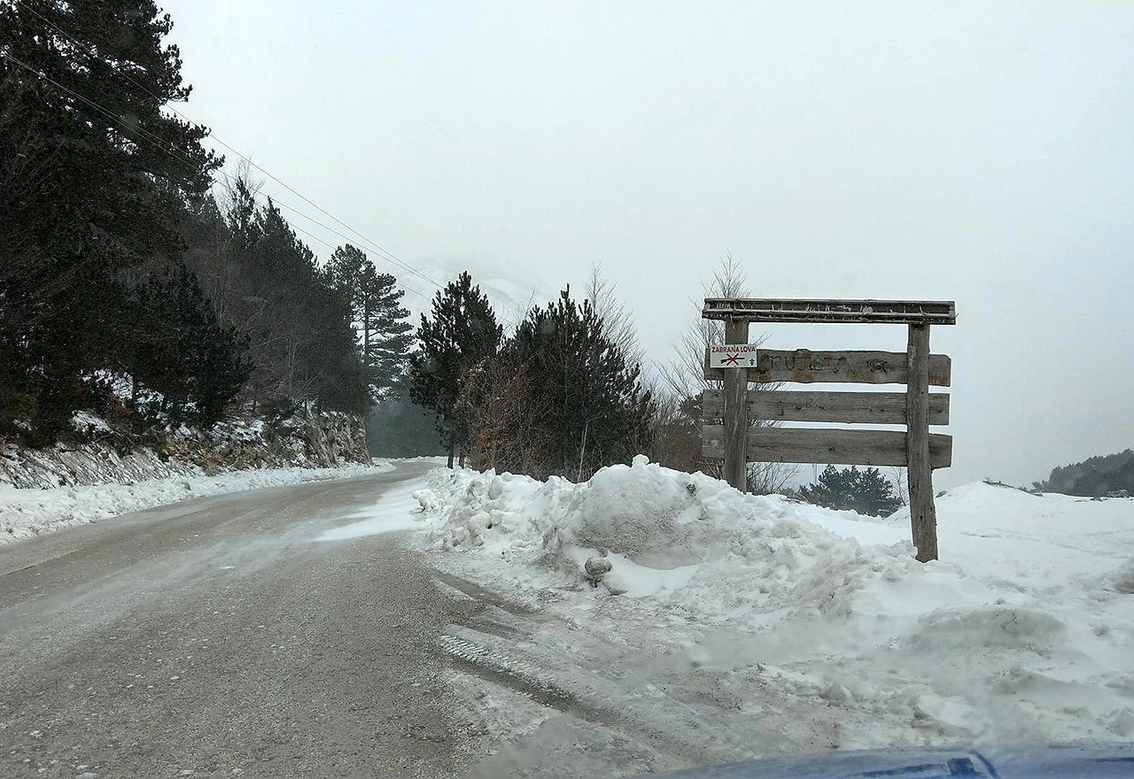 Rujište: Red snijega, red leda